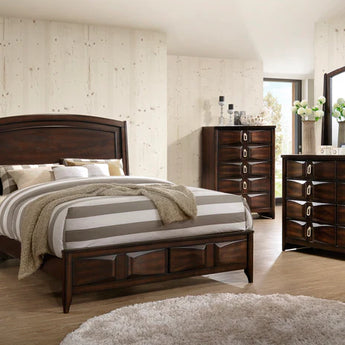 Roxy (6 pc) Bedroom Set